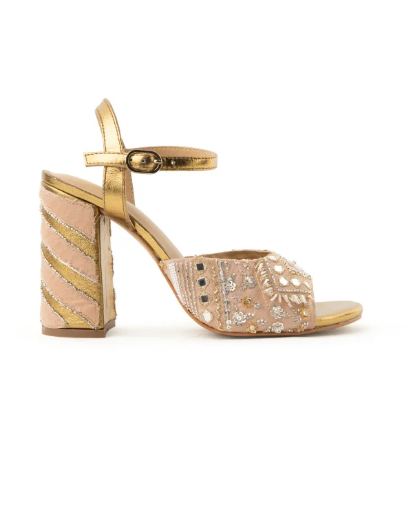 Athena : Tower Heels - Image 4