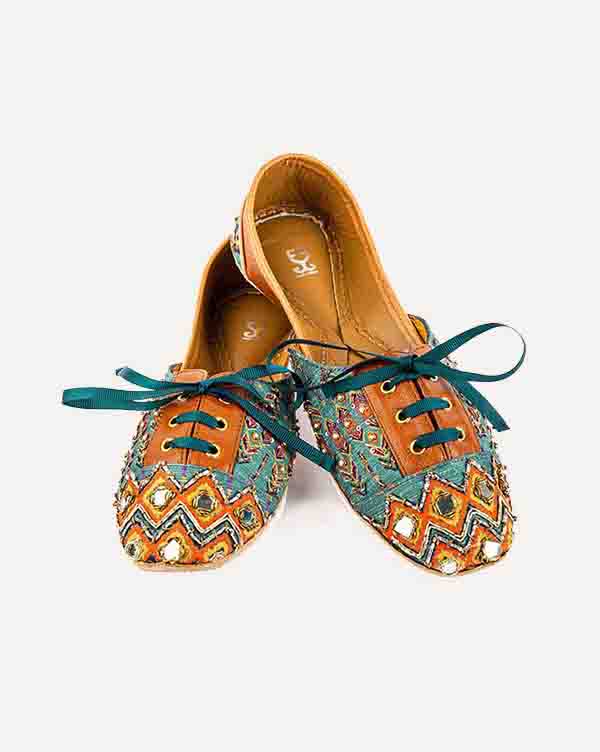 Bazaar Afternoon : Sneakers - Payal Singhal x Fizzy Goblet - Image 3
