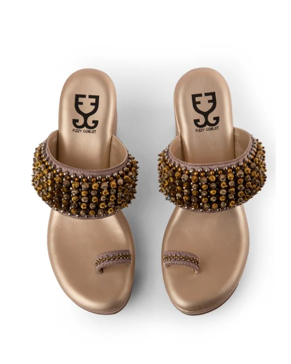 Bead-dazzled : Kolha Wedge - Kareena Kapoor Khan x Fizzy Goblet - Limited Edition - Image 2