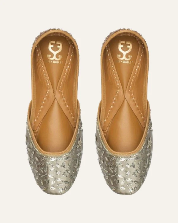 Champagne Super Nova : Juttis - Image 3