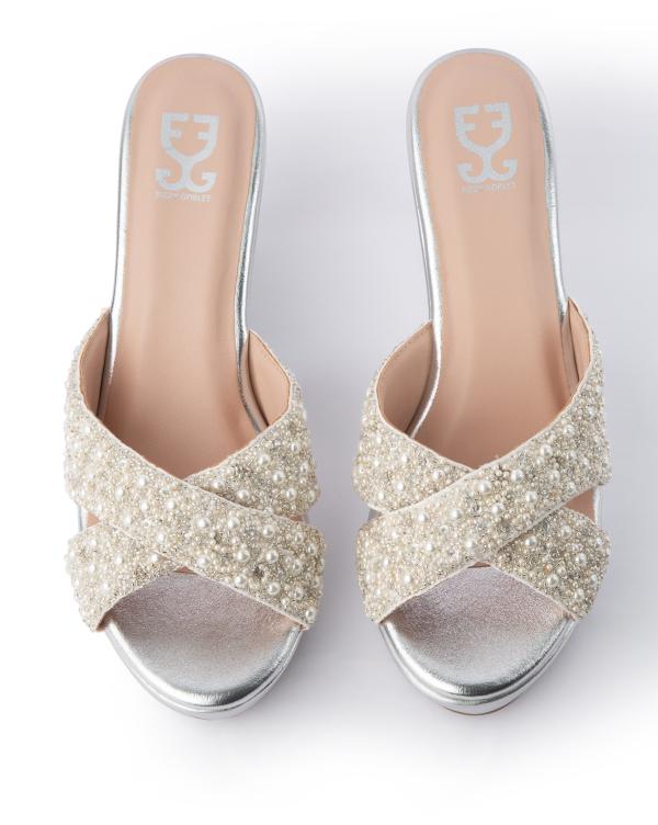 City Lights : Criss Cross Wedge - Image 2