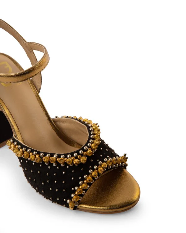 Demeter's Delight : Tower Heels - Image 3