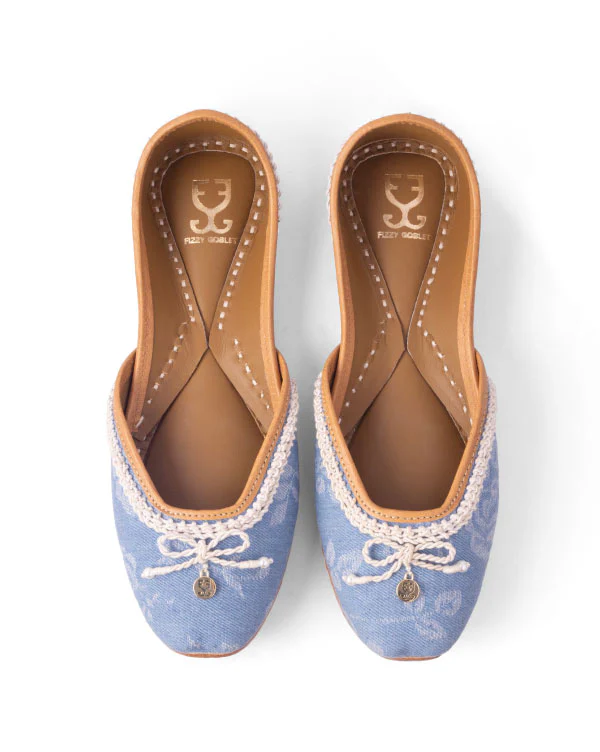 Denim Darling : Juttis - Image 2