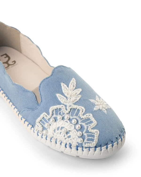 Frosty Bloom : Loafers - Image 3