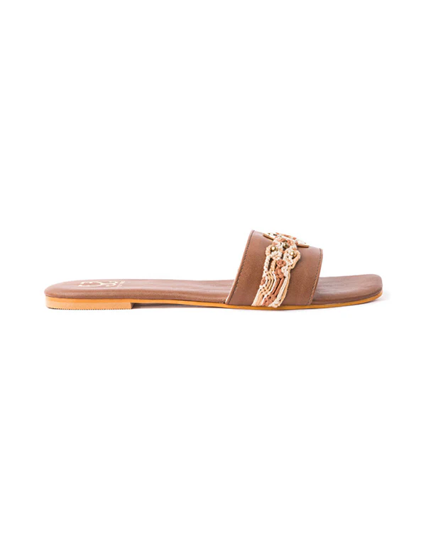 Hazelnut Mocha : Sandals - Image 4