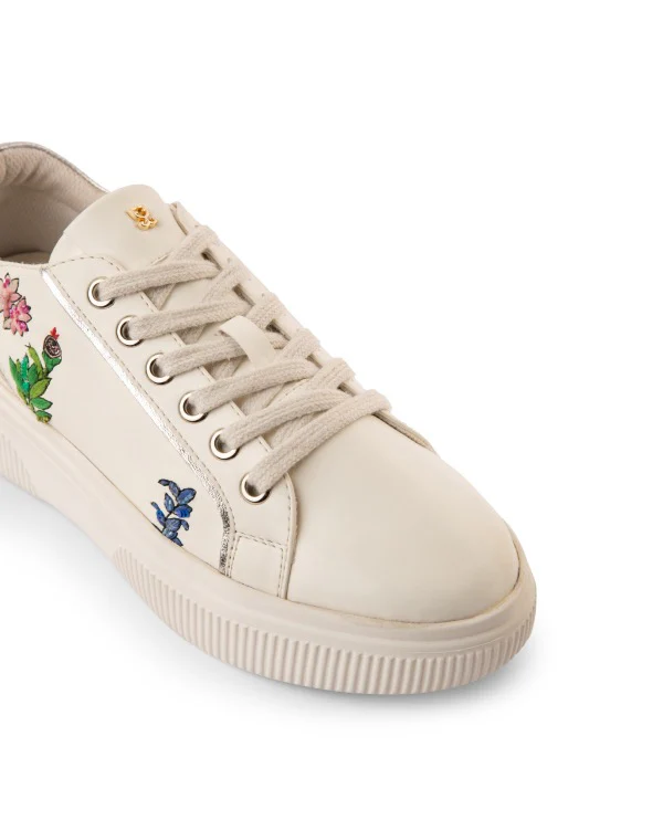 Izzy 01 : Sneakers - Image 3