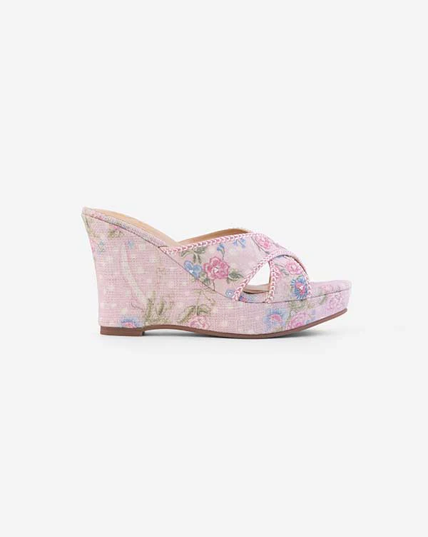 Lola : Criss Cross Wedges - Image 5