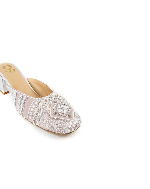 Love Actually : Heels - Image 3