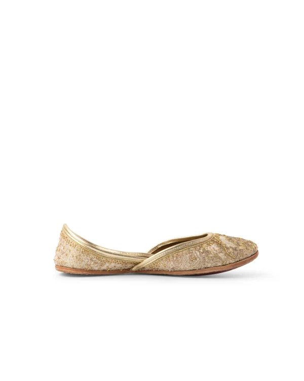Maharani Mode : Juttis - Image 4