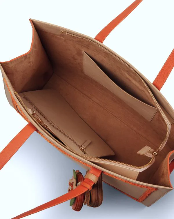 Main Squeeze : Tote Bag - Image 4
