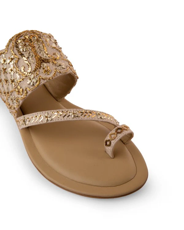 Martini Muse : Kolha Flats - Image 3