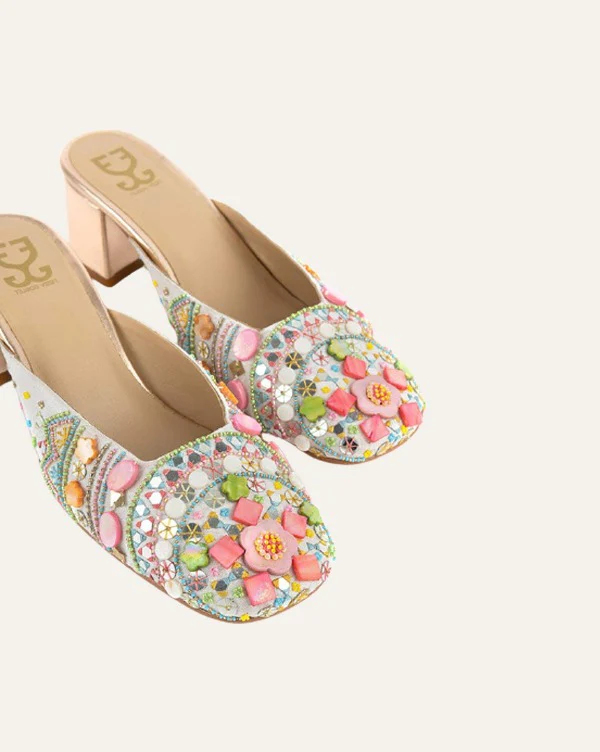 Meet Cute : Heels - Limited Edition - Image 4