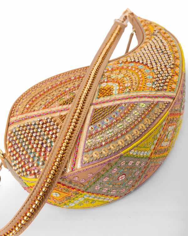 NEO Shoulder Bag With Oxidised Bead Work - Image 4
