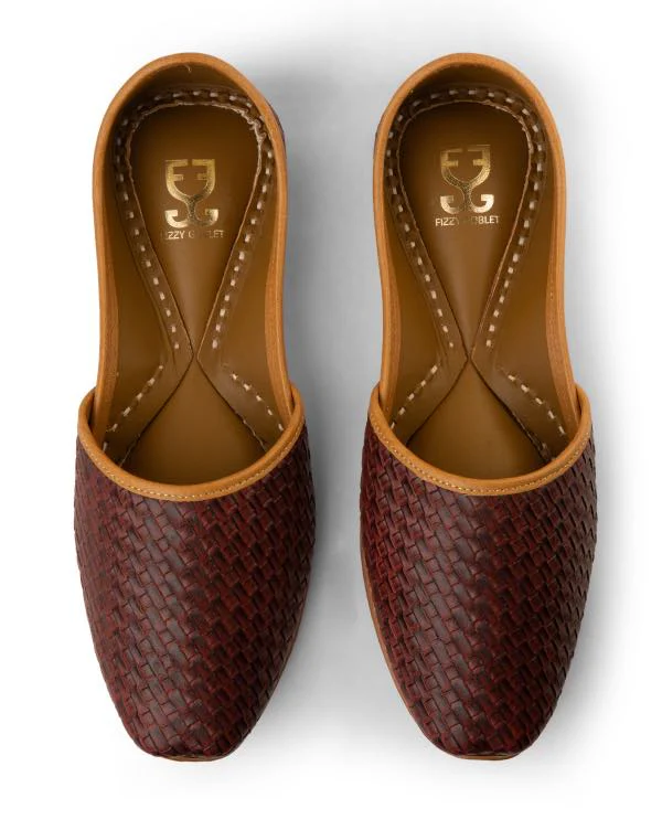 Pattern-Breaker Brown : Juttis For Men - Image 2