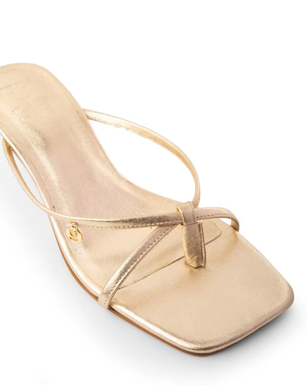 Power Move : Heels - Image 3