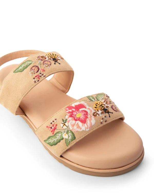 Pretty Witty Pink : Slip Ons - Image 3
