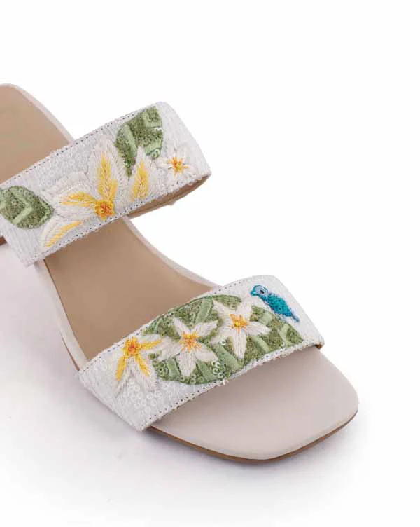 Pretty Woman : Block Heels - Image 3