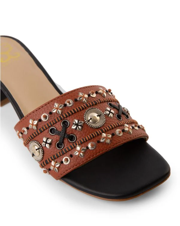 Rise & Chai : Slipon Block Heels - Image 3