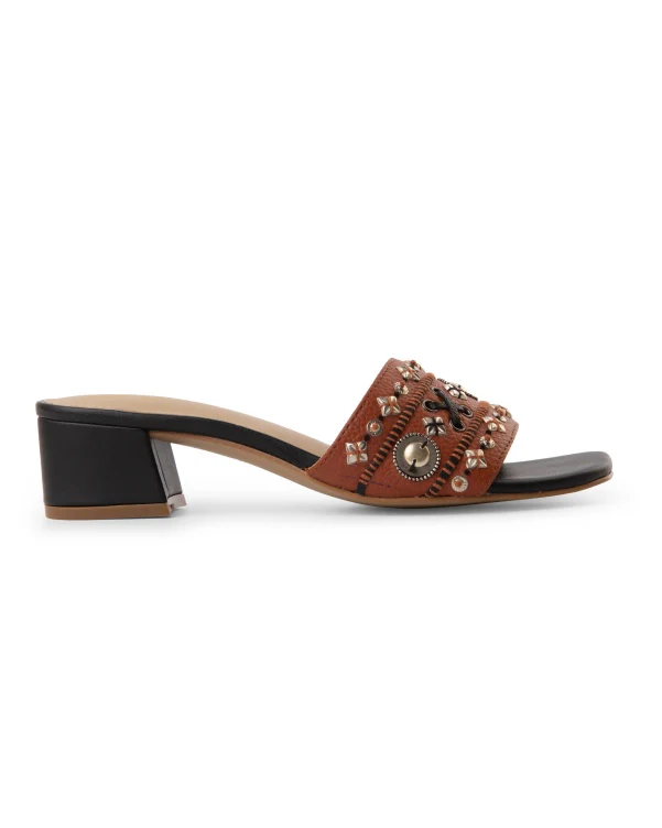 Rise & Chai : Slipon Block Heels - Image 4