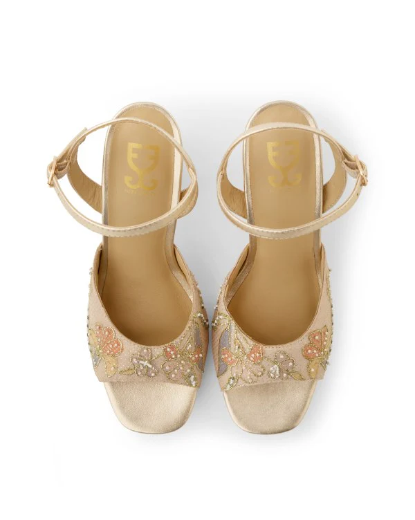 Sheen Queen : Platform Heels - Image 2