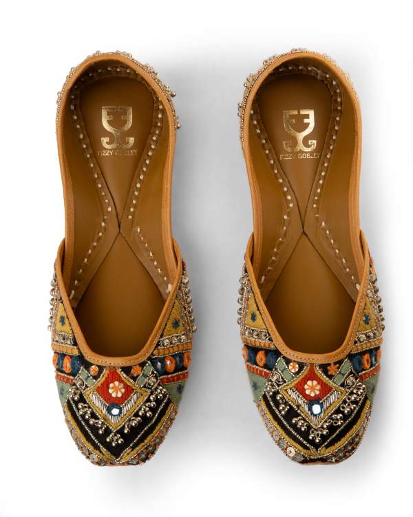 Spirited Away : Juttis - Image 2