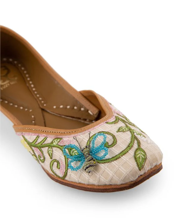 The Bug Life : Juttis - Image 3