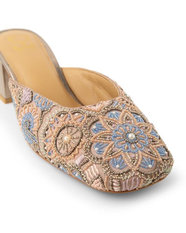 Under the Blue : Heels - Image 3