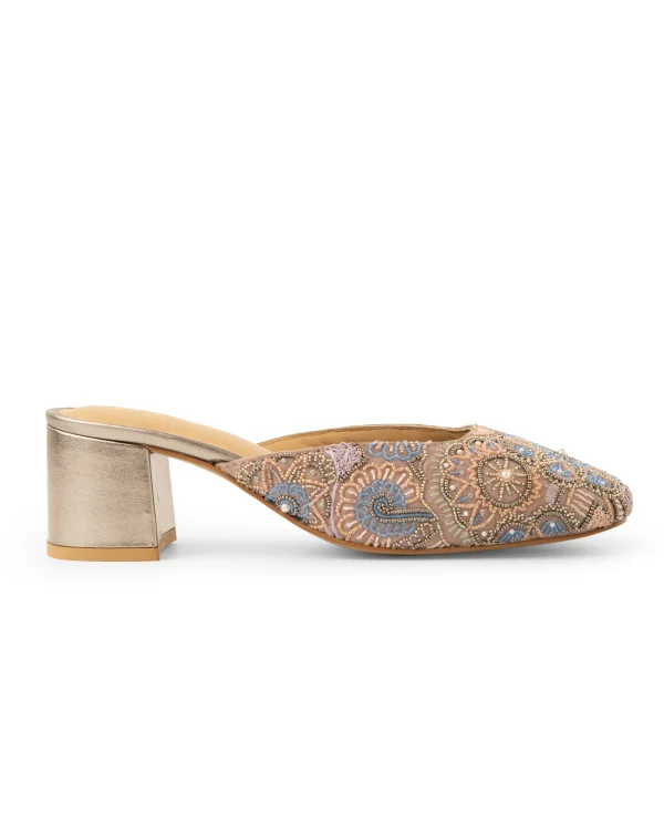 Under the Blue : Heels - Image 4