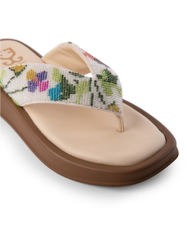 Vanilla Buttercream : Bomba Slip Ons - Image 4